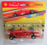 HOT WHEELS / FERRARI F2005 / SHELL V-POWER / 1:38