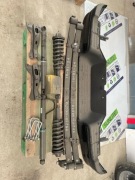 Zawieszenie oraz zderzak toyota hilux 