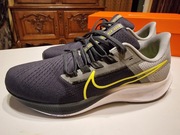 Buty Nike Air Zoom Pegasus 38 r. 44 CW7356-005