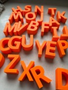 Literki 3D Alfabet A-Z 3cm Grube Litery Dekoracyjne (Cena podana za sztukę)