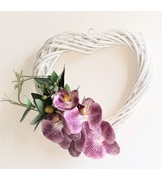 Wianek na drzwi ścianę