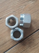 Nakrętka koronowa M22X1,5 Kl.8 oc DIN935 1szt