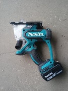 Wycinarka do regipsów Makita DSD 180 + aku 5,0 ah wyrzynarka