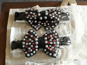 Czarne opaski na włosy