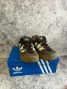 Adidas Adimatic 40 |