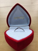 Pierścionek z białego złota z brylantem 0,08ct - próba 585