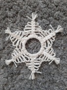 Ozdoba świąteczna śnieżynka lub gwiazdka 