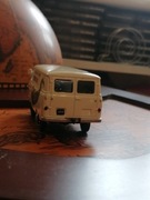 Metalowy Model pojazdu z kolekcji De Agostini. 