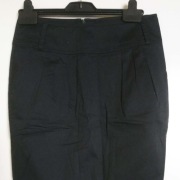 Czarna prosta spódnica 