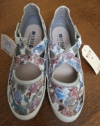 Baleriny Mustang 40 Nowe z metkami w oryginalnym pudełku