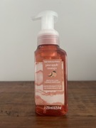 Pineapple Mango - nowe mydło do rąk w piance 259 ml Bath & Body Works