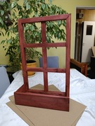 Kwietnik wiszący drewniany, półka wisząca okno 