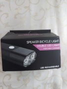 Lampka rowerowa Newboler wraz z sygnałem dźwiękowym. 