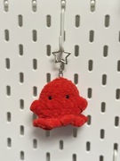 Czerwony breloczek duszek 