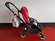 bugabo bee  3 czarna rama w dobrym stanie. czerwona i teczowa budka