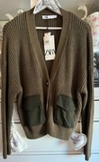 Zara piękny jesienny sweterek w kolorze khaki