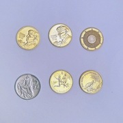 Zestaw monet jak na zdjęciach.