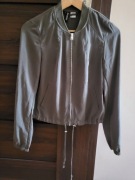 Ciemnozielona rozpinana bluza / bomberka marki H&M rozmiar XXS