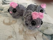 Szydełkowy breloczek sad hamster pluszowy