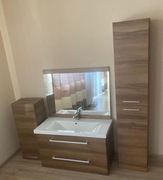 Sprzedam komplet mebli łazienkowych wiszących.