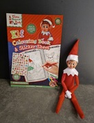 Psotny Elf on the shelf elf badly behaving chłopiec dziewczynka