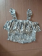 491. Czarno biała bluzka top w zebrę hiszpanka rozmiar 146/152