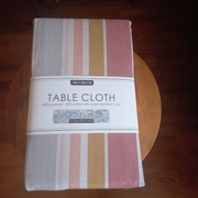 NOWy duży obrus 140x250 cm z warstwą wodoodporną Table Cloth