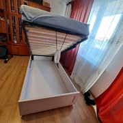 Sprzedam łóżko jednoosobowe