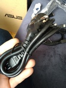 nowy kabel zasilający monitora