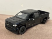 Model 1:34, Chevrolet 2017 Silverado, czarny