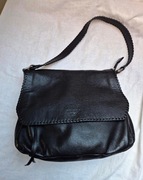 Czarna skórzana torebka na ramię, vintage