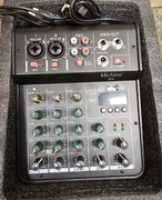 Konsola miksuiaca M4 4 kanały 48V Studio Karaoke Przenośna Bluetooth 