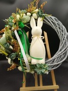 Wianek na drzwi wielkanocny 