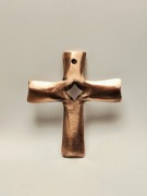 Krzyżyk ręcznie kuty - zawieszka miedziana 