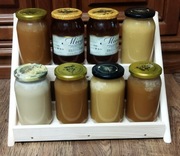 Ekspozytor, stojak , regał do eksponowania słoików z miodem ,dżemem itp