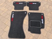 Dywaniki welurowe AUDI A4B9 