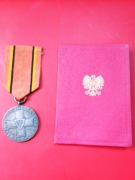 MEDAL ZA UDZIAŁ W WALKACH O BERLIN DLA KOBIETY