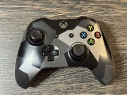 Kontroler Xbox One Special Edition Covert Forces + adapter bezprzewodowy