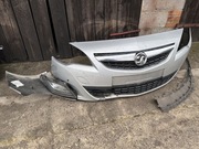 Opel Astra J IV zderzak przód Z176 PDC srebrny