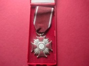Odznaczenie PRL SREBRNY KRZYŻ ZASŁUGI + etui