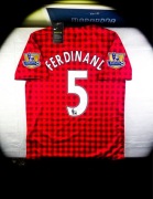 (L) RIO FERDINAND 5 MANCHESTER UNITED 2012/13 Jersey Nowa Czerwona Koszulka