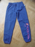 Granatowe spodnie dresowe 116/122