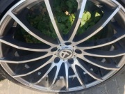 Felgi 22"+opony komplet.