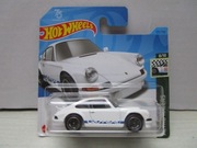 RETRO RACERS Hot Wheels