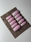 Paznokcie press on tipsy