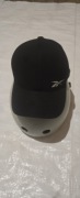 Czapka z daszkiem jak nowa
