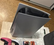 PlayStation 5 + 2 pady + gry zestaw