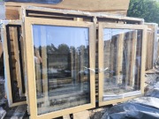 Okno dwu skrzydłowe 3 szybowe   Firmy Gealan   233cm szer.   126cm wys.