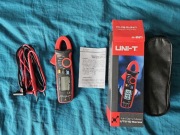 Multimetr cęgowy UNI-T UT210E
