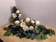 Stroik na grób, kompozycja na cmentarz, wiązanka z wazonem , zestaw.M31k